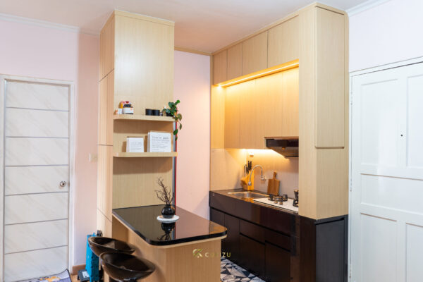 Mrs. Gor – Apartemen Set Modern Kitchen Area